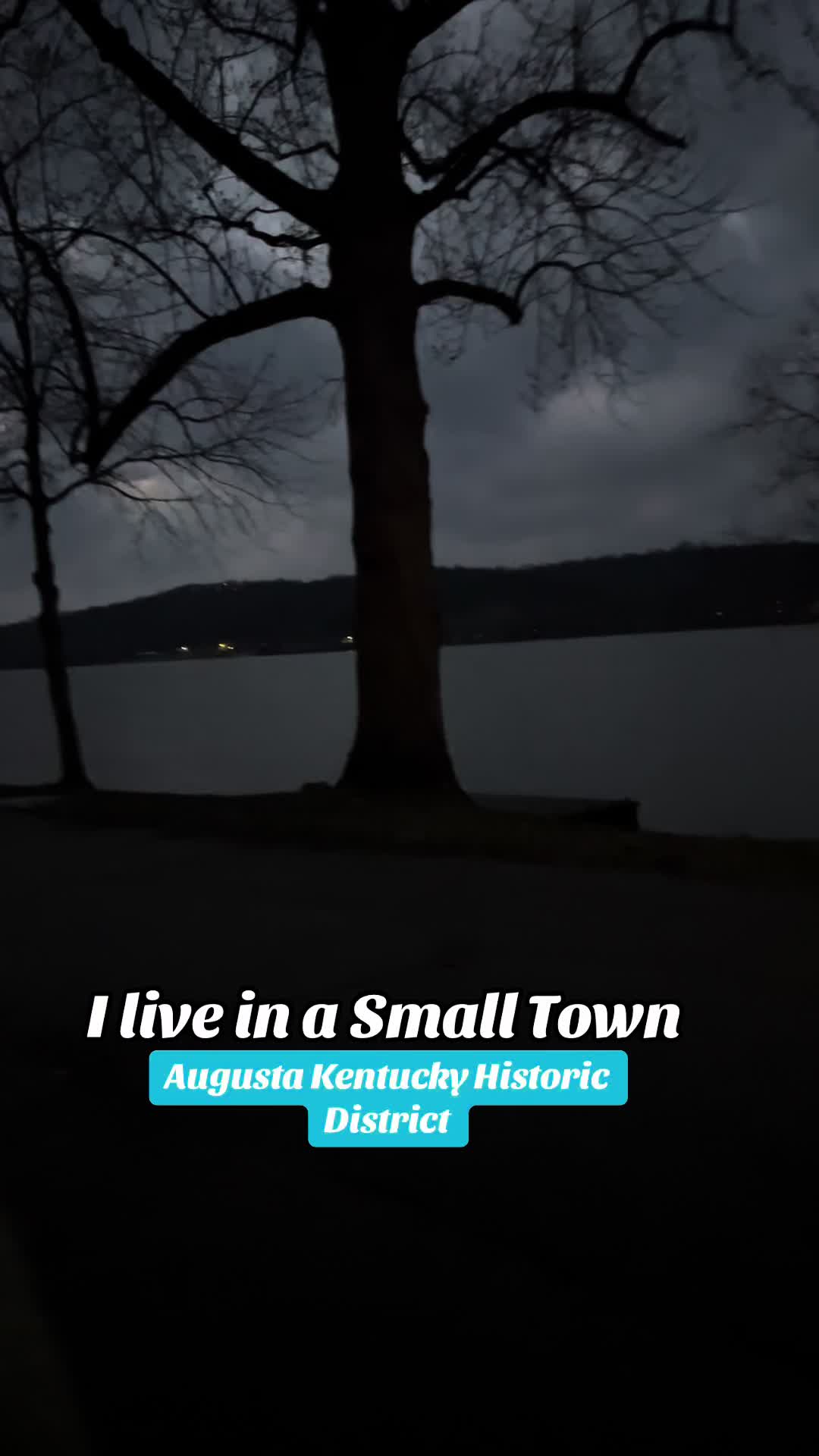 @SMALLTOWNGALAXY