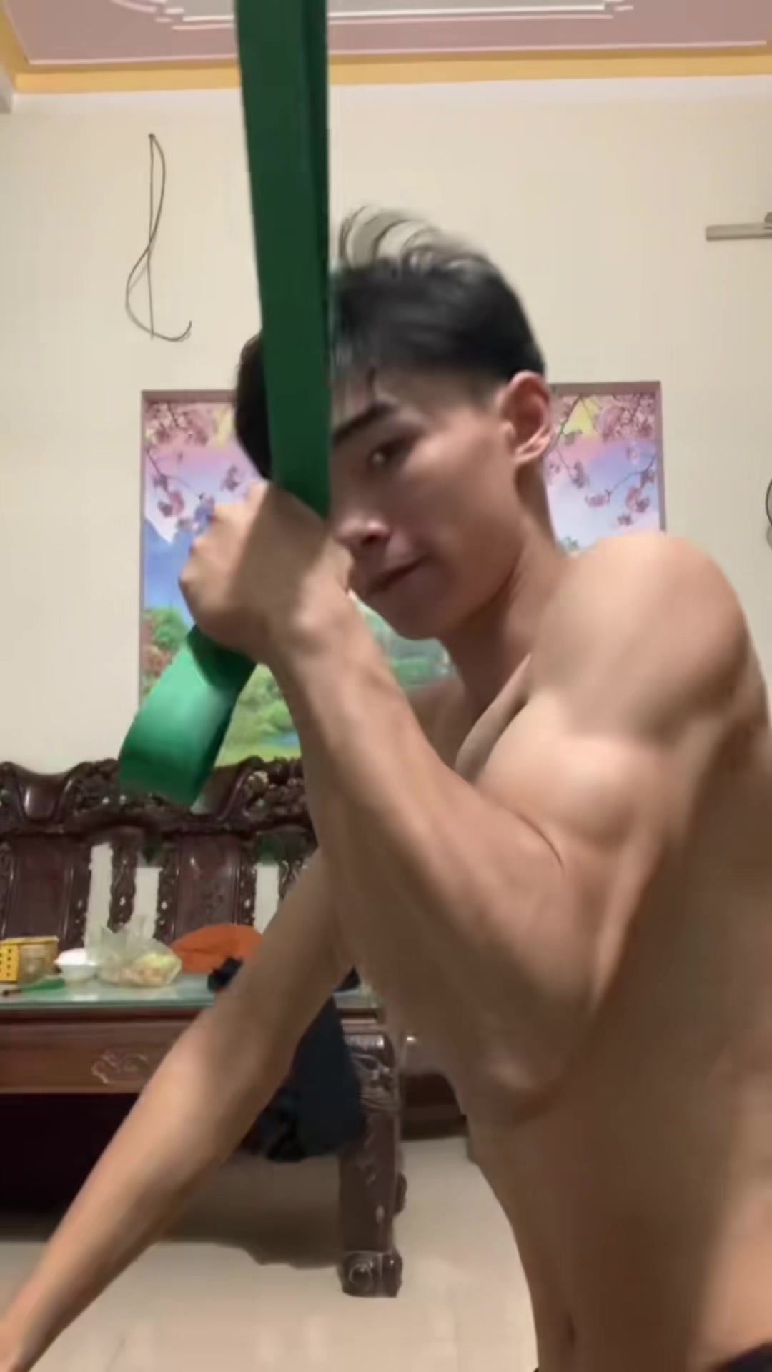 @Hiếu 2k7