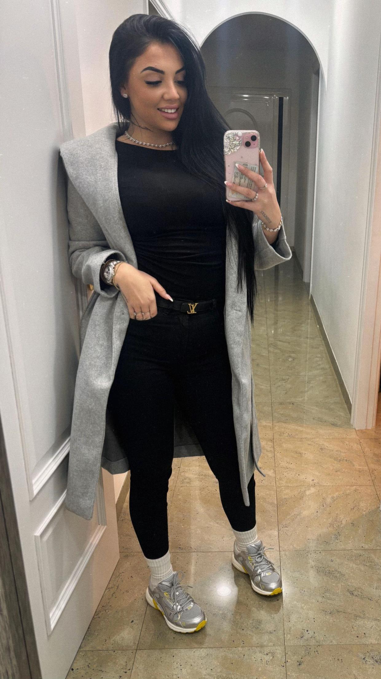 @moooreee._
