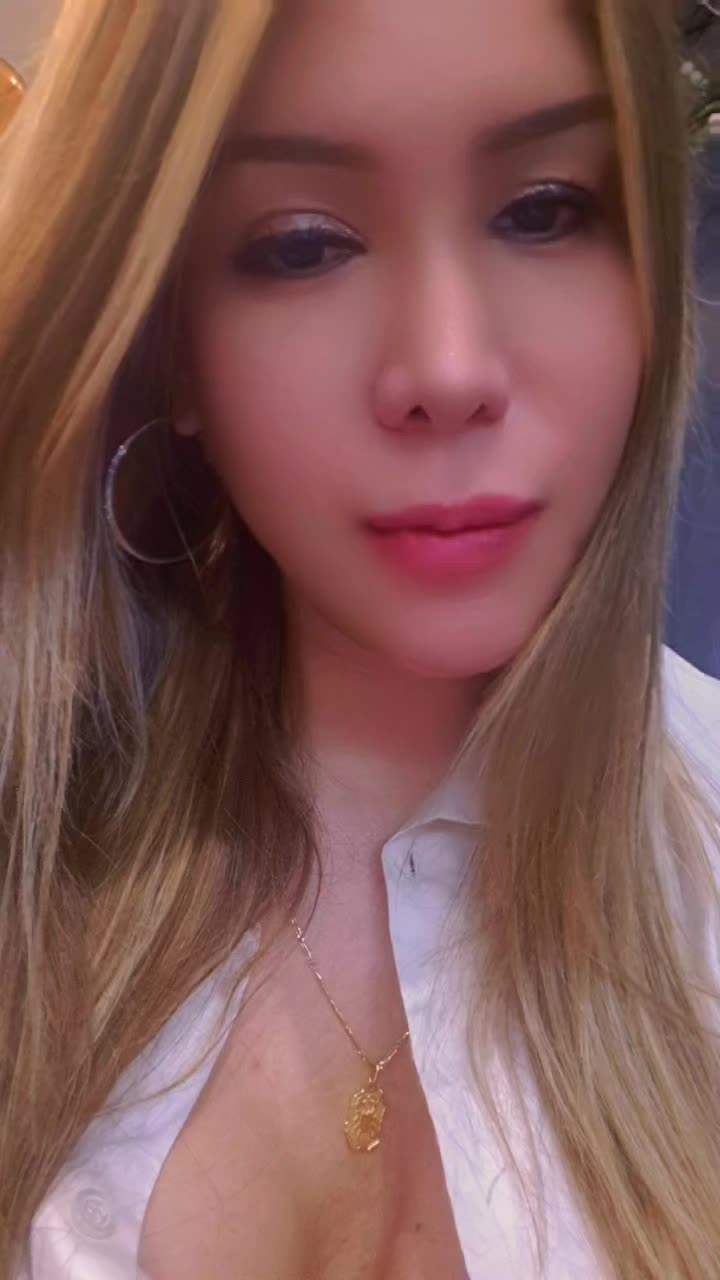@Melannie Caroline Leon