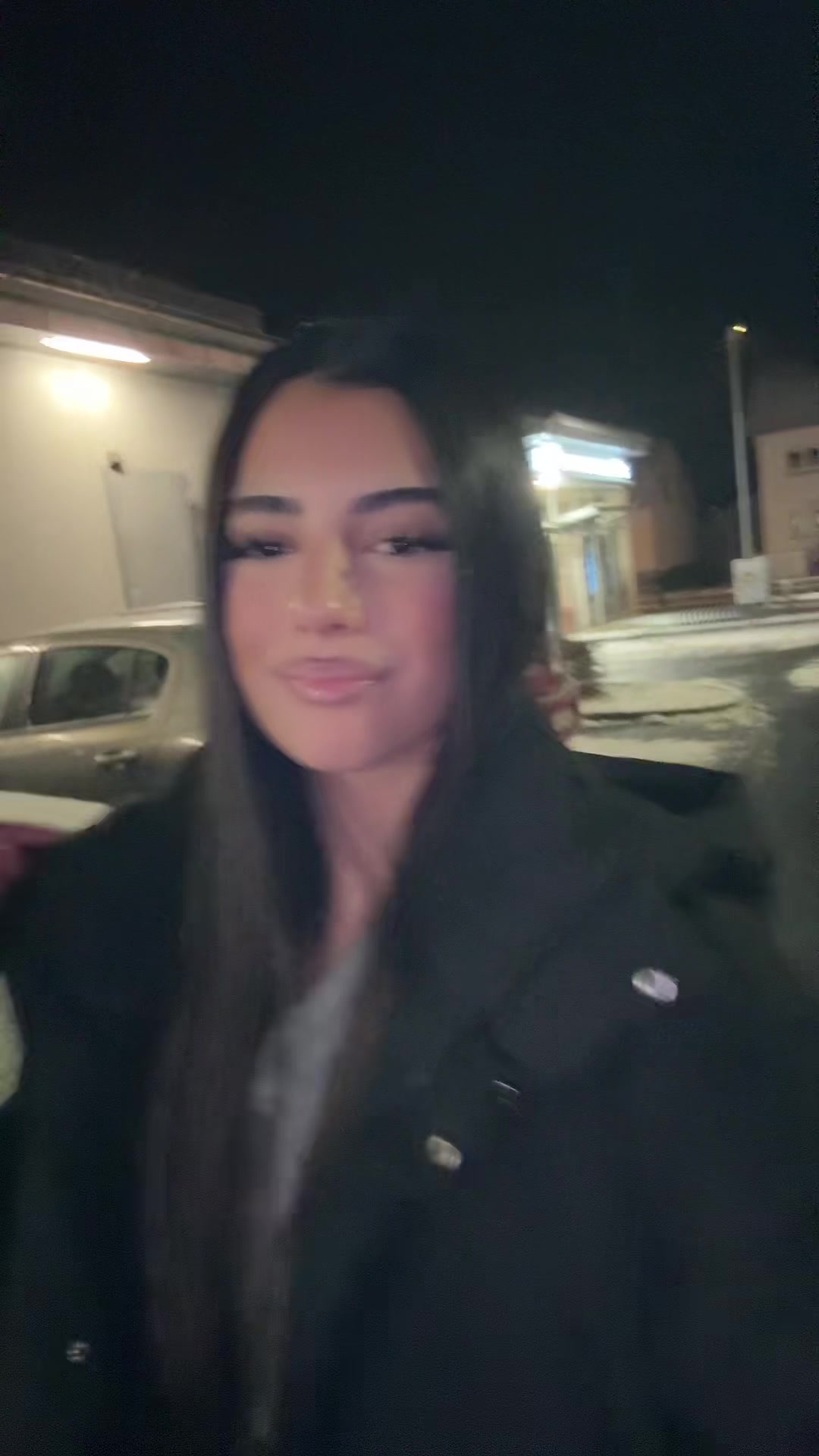 @𝐀𝐳𝐫𝐨𝐬𝐡