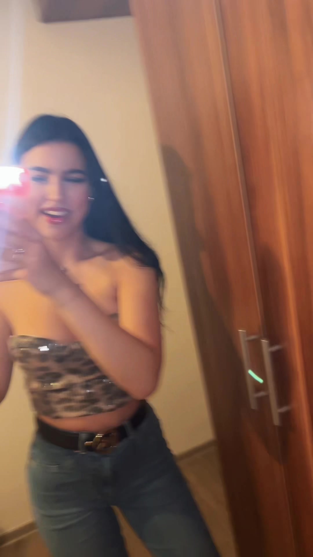 @vani