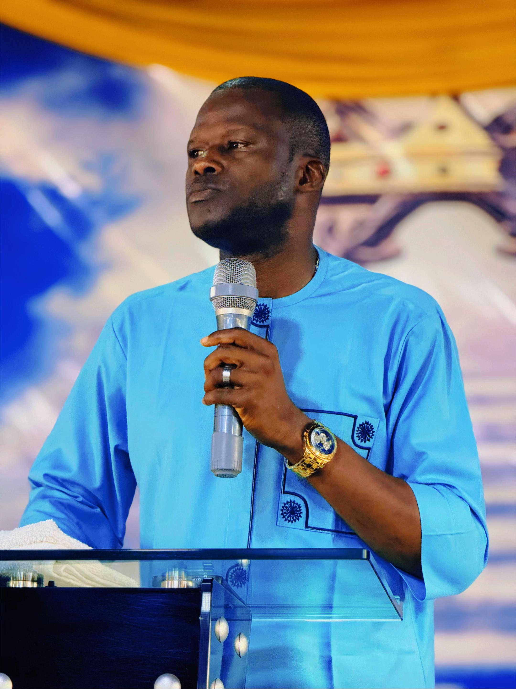 @Revbabatunde1985