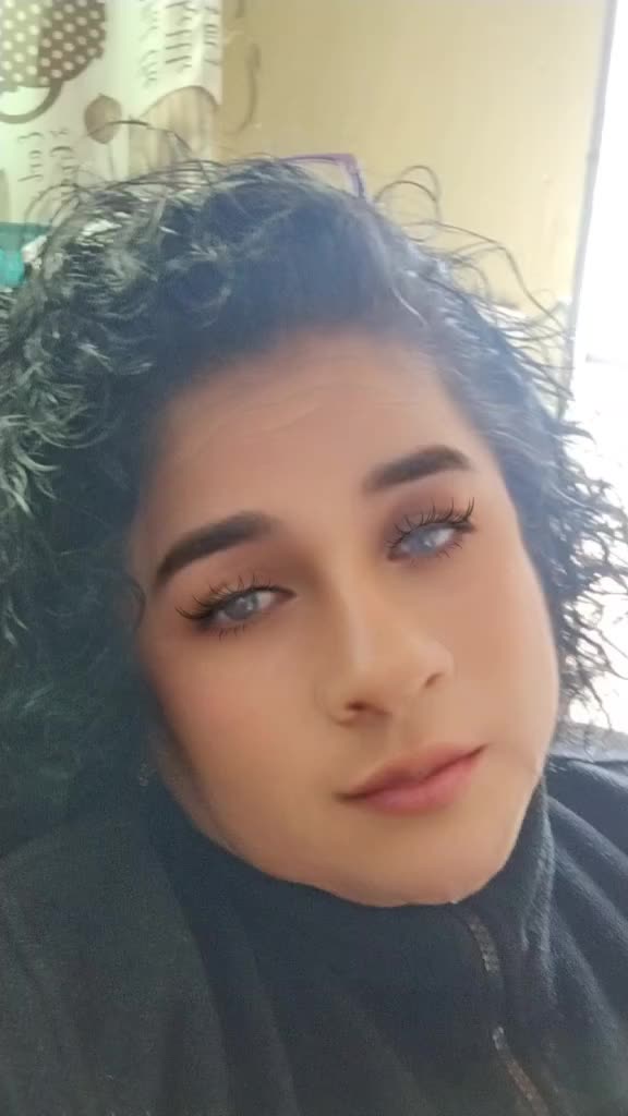 @Lara lara