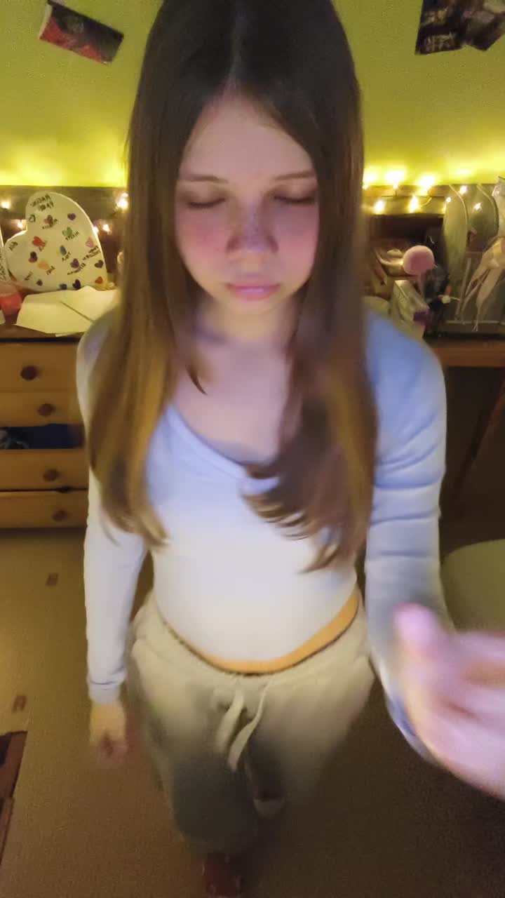 @nqq33