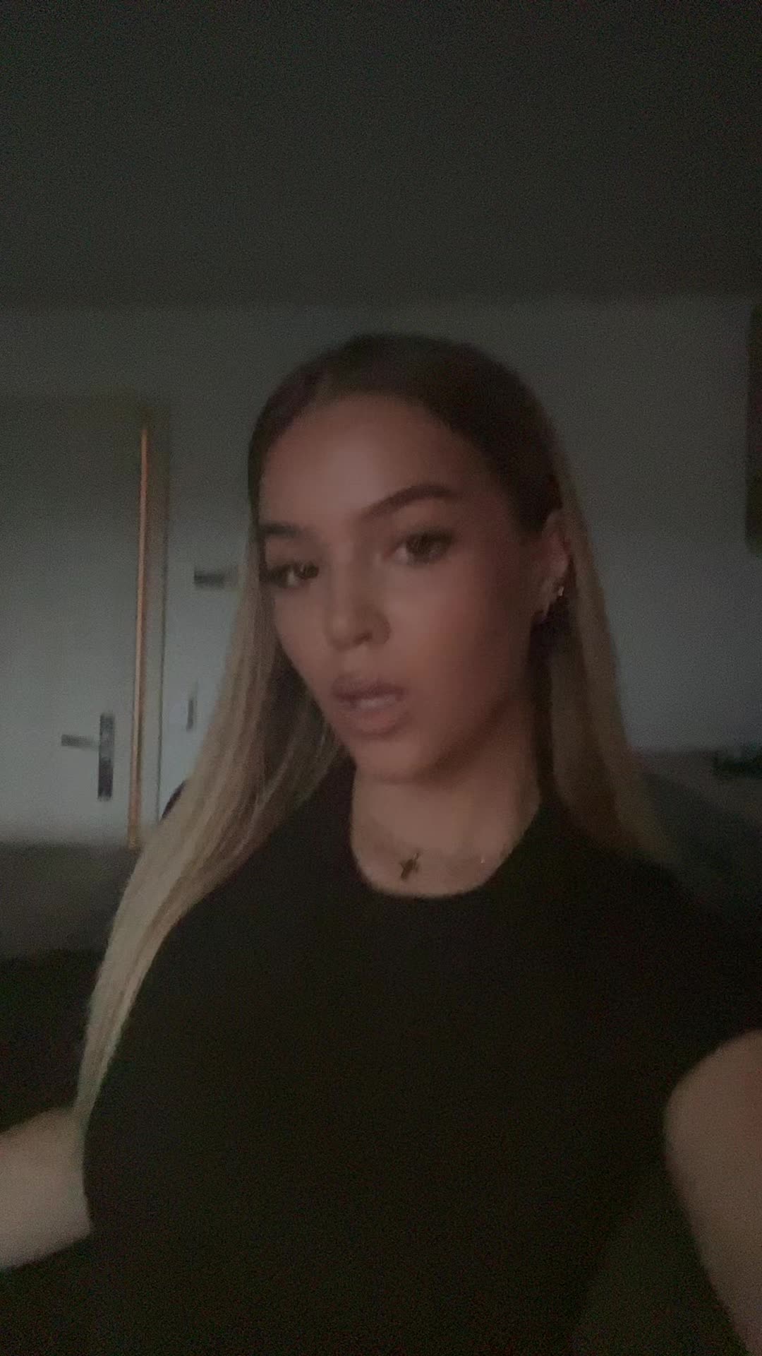 @𝑺𝑶𝑵𝑱𝑨