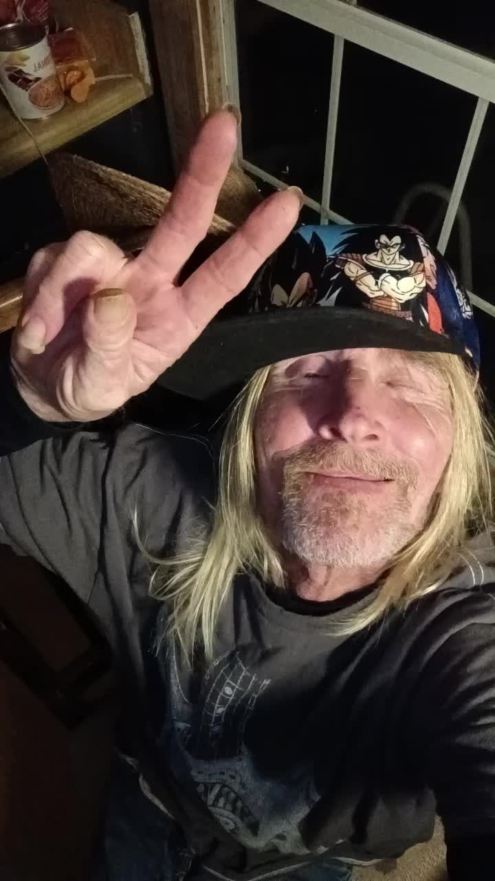 @👑ronbug 🐛🎸🔥