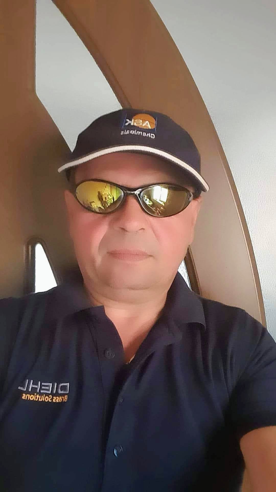 @MARIUS..OFICIAL. CEL BUN