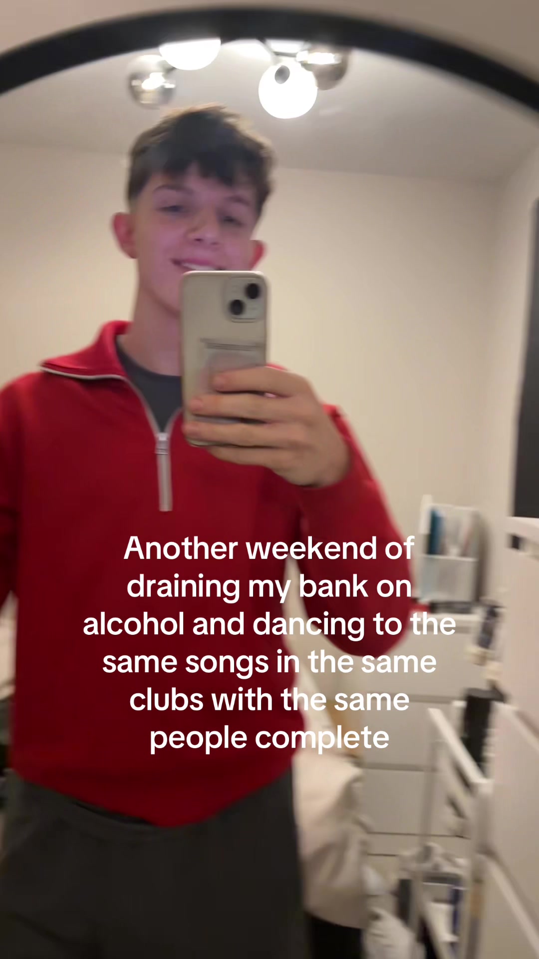 @Alex🪩