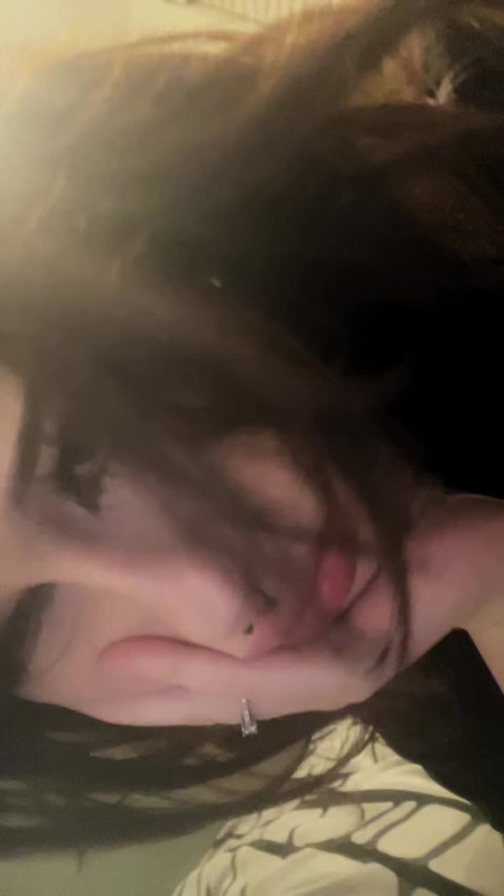 @🖤