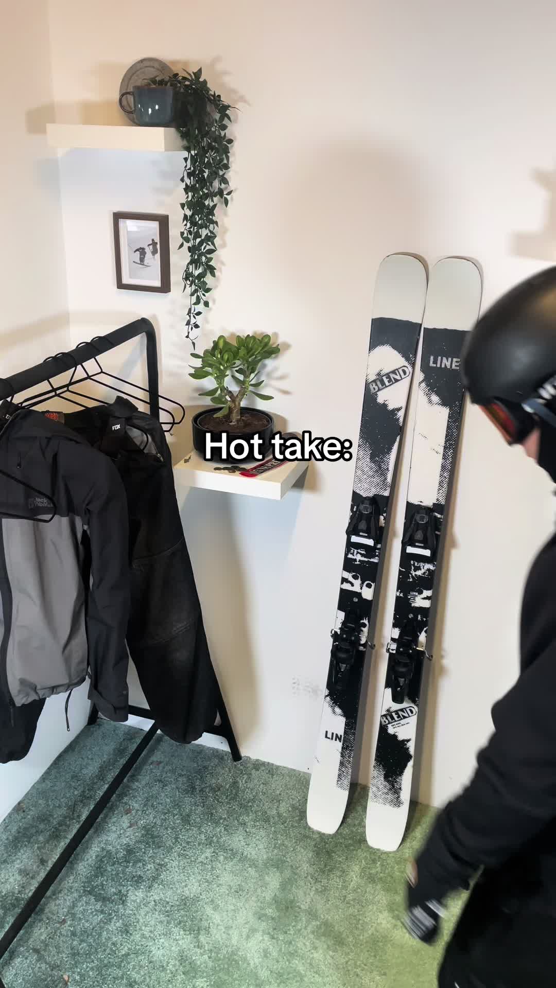 @Threadspants