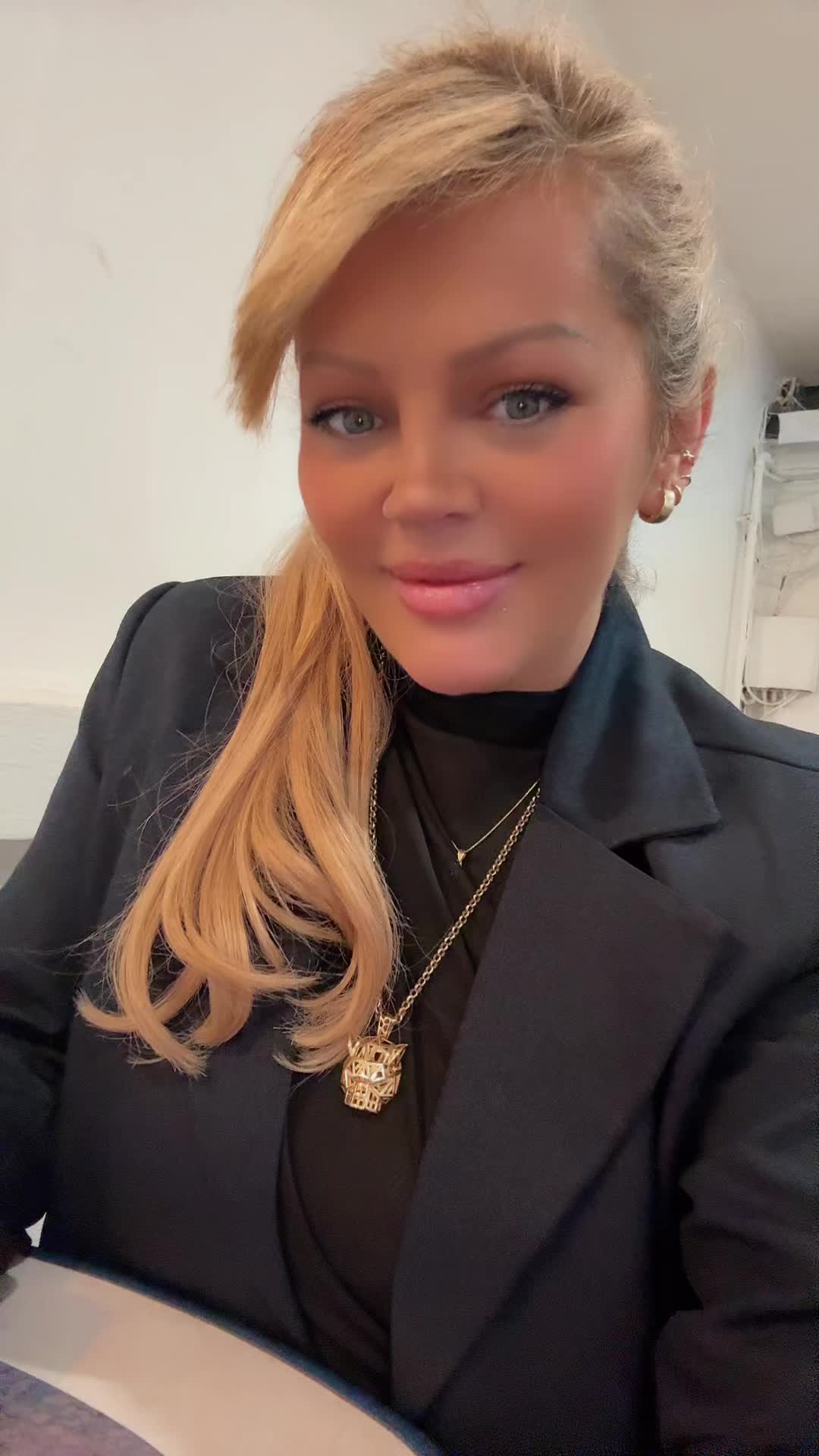 @Lulu