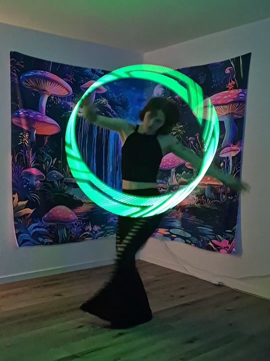 @Hu.Laura.Hoop