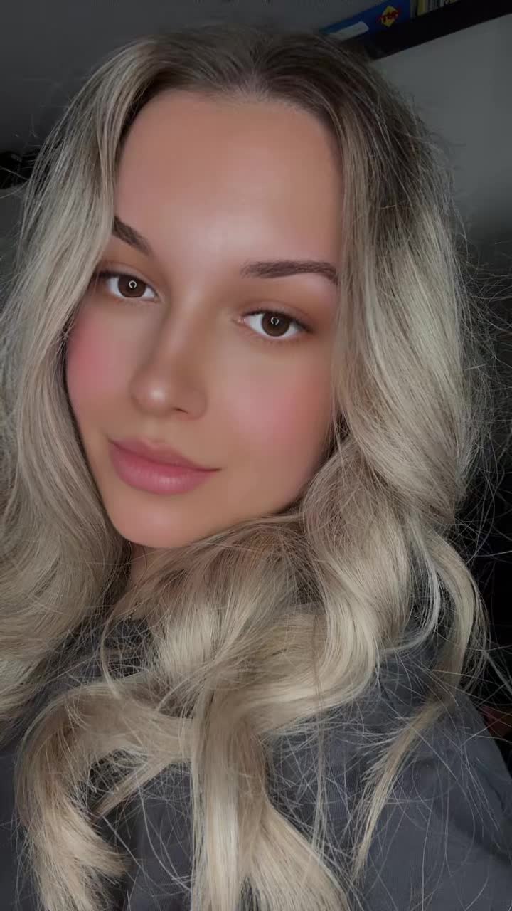 @Lorena 🦋