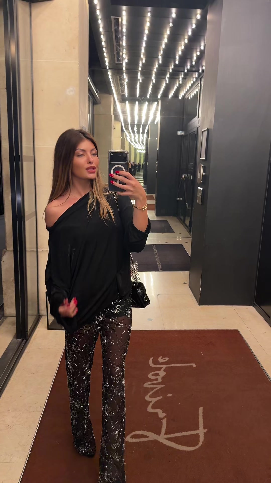 @camilleronez