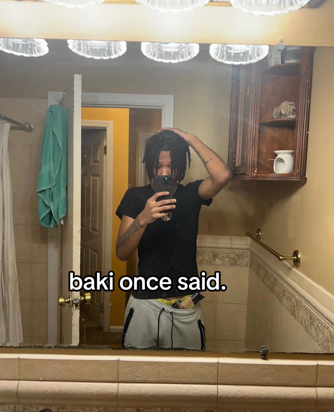 @caponeeearcc
