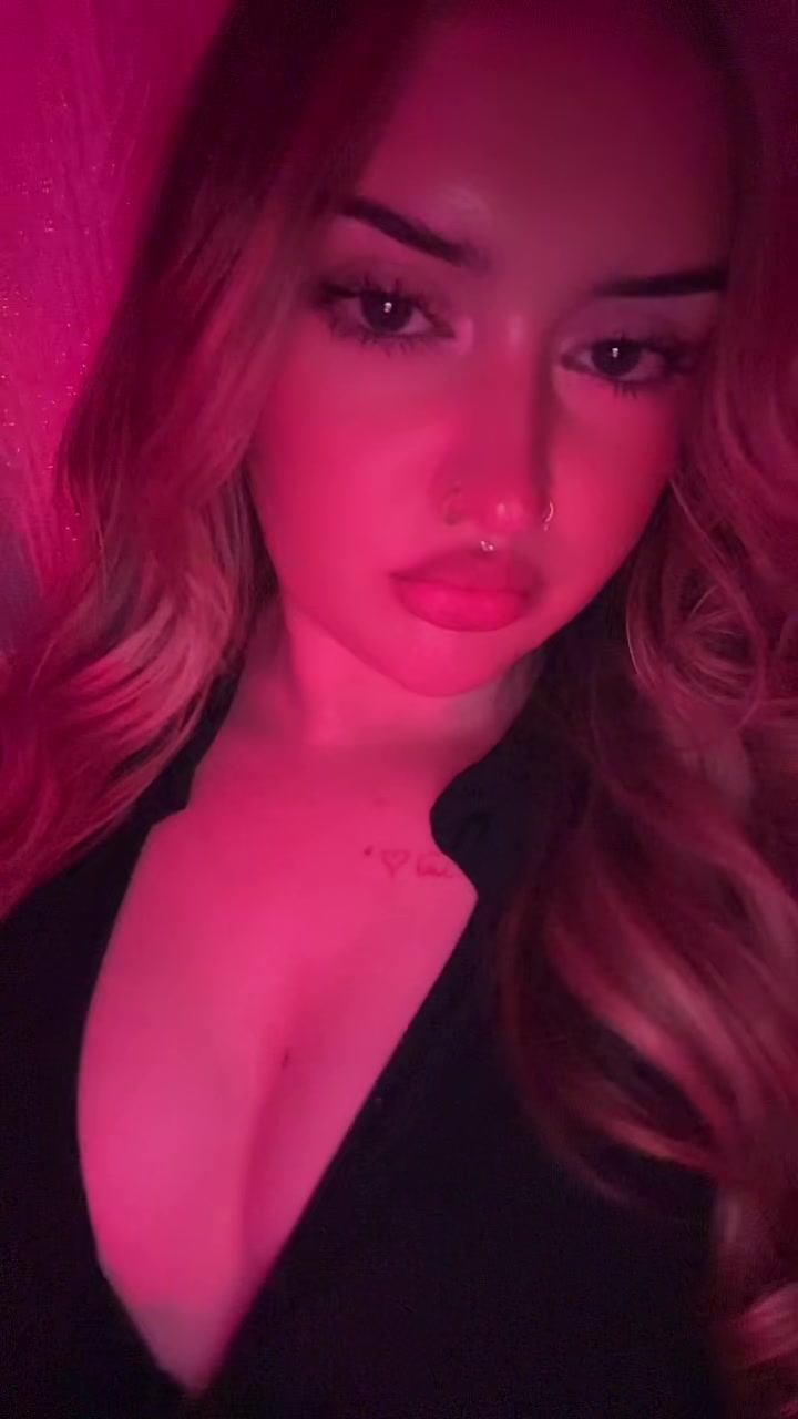 @karynashay