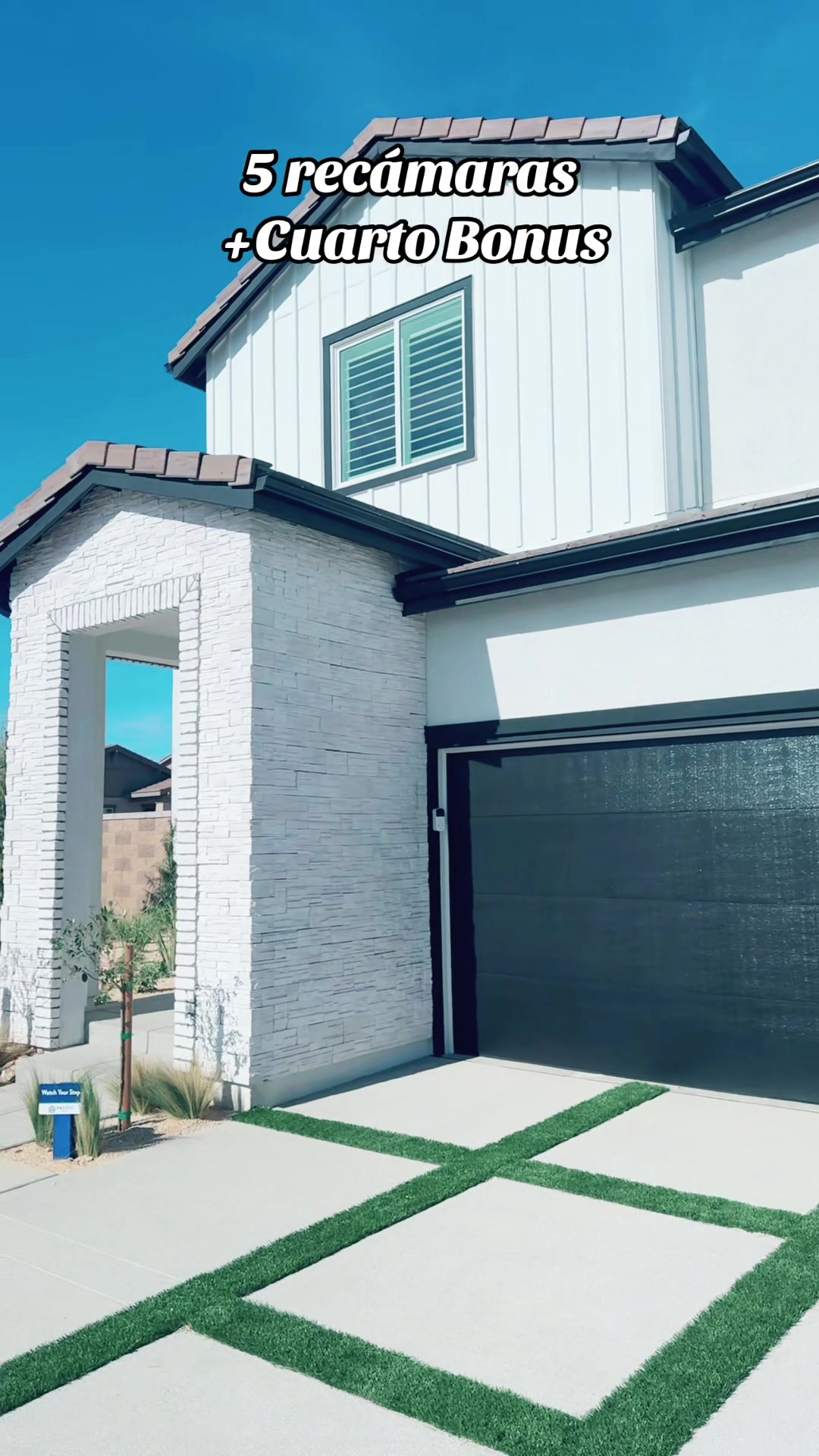 @Vicky Rios Realtor