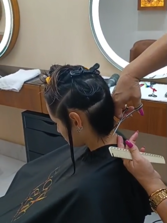 @Cabelo Curto | Especialista