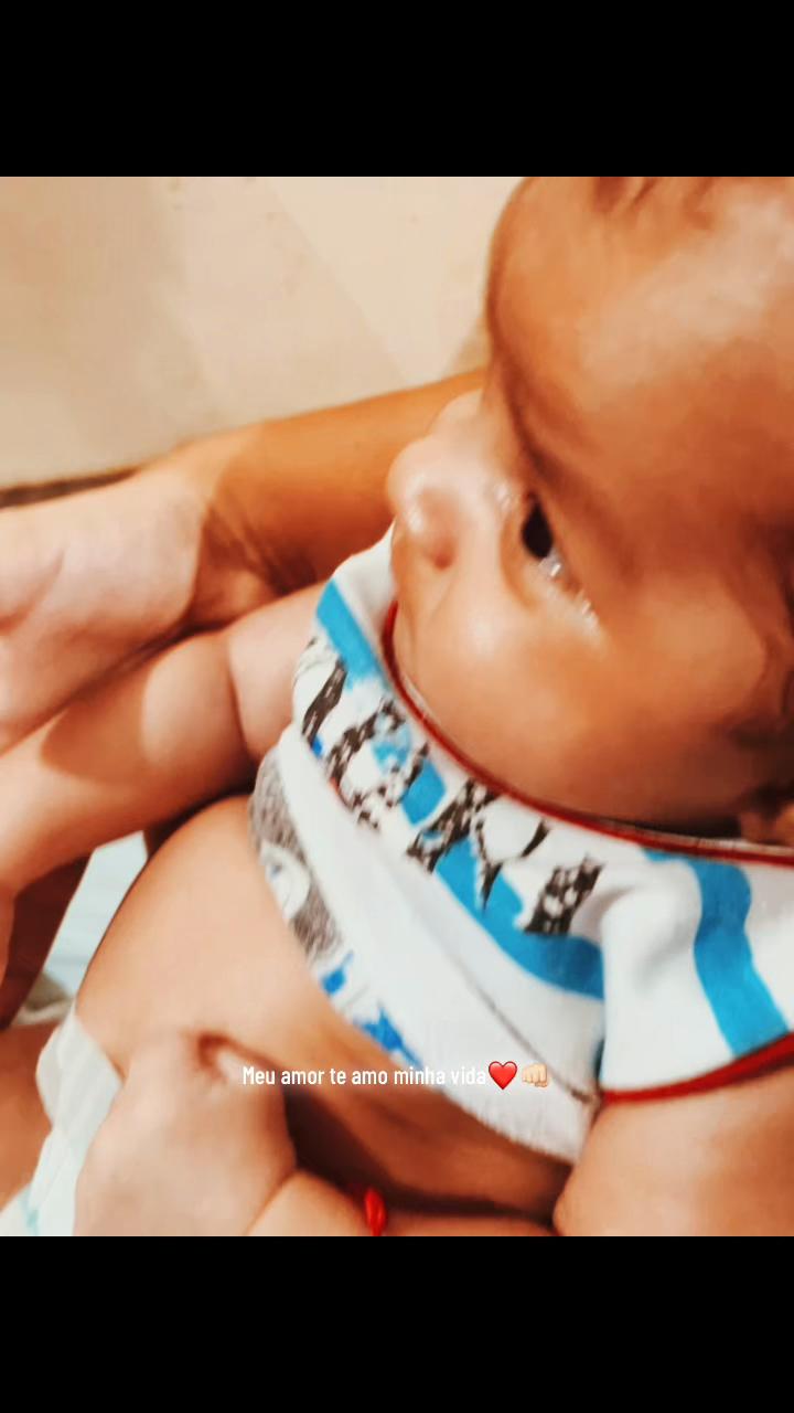 @Ana