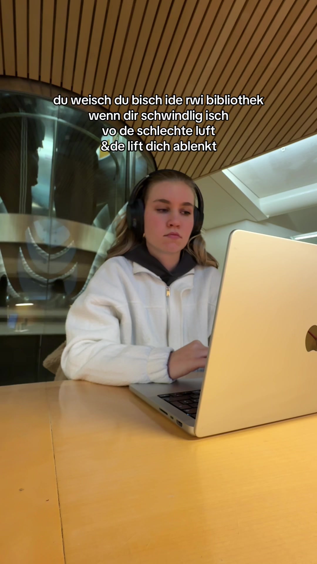 @AGNES