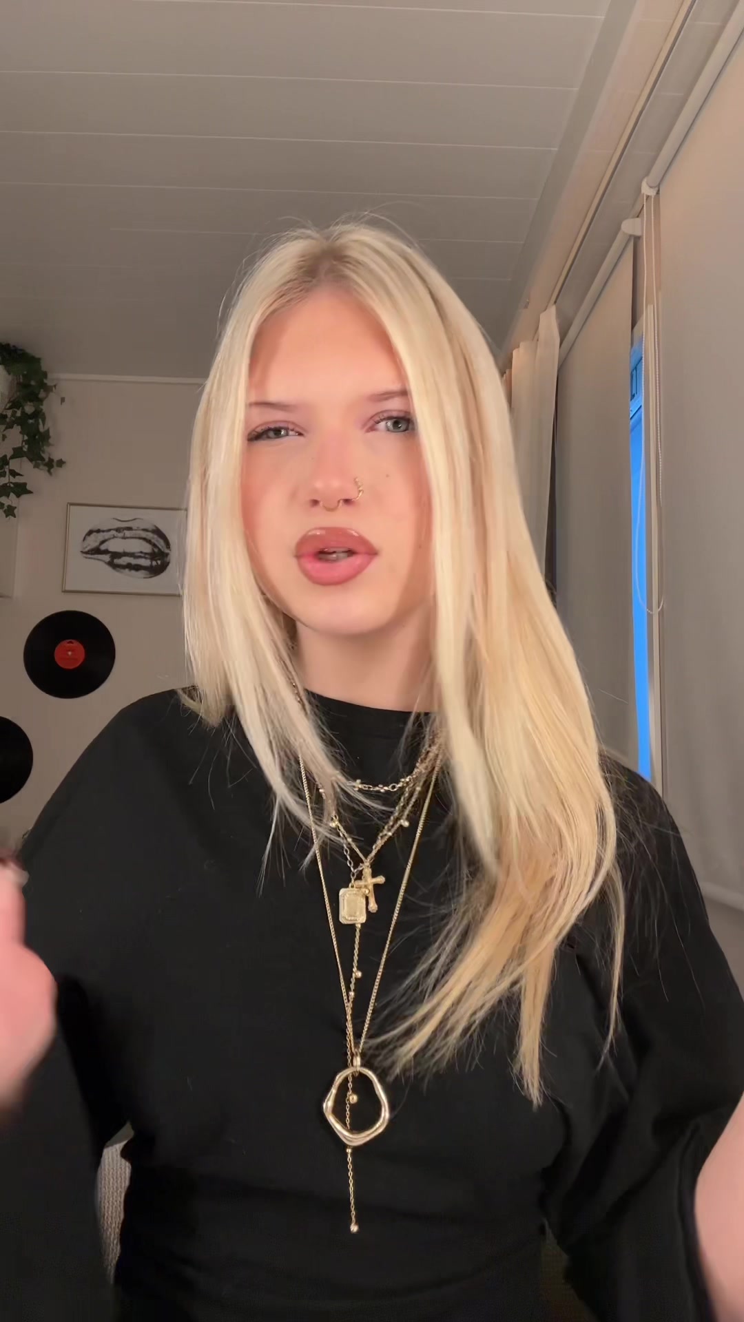 @⋆𐙚bella