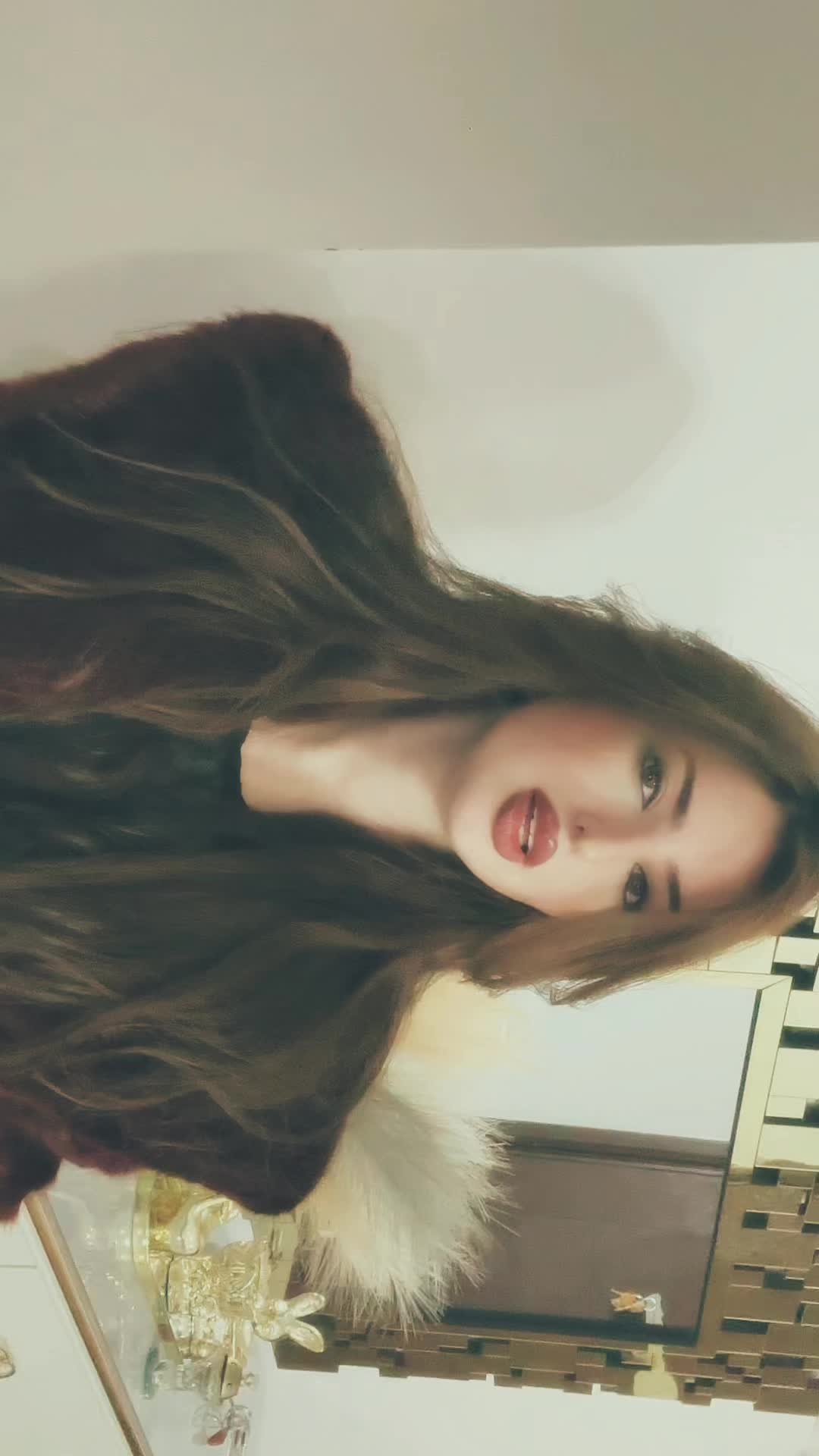 @Douae