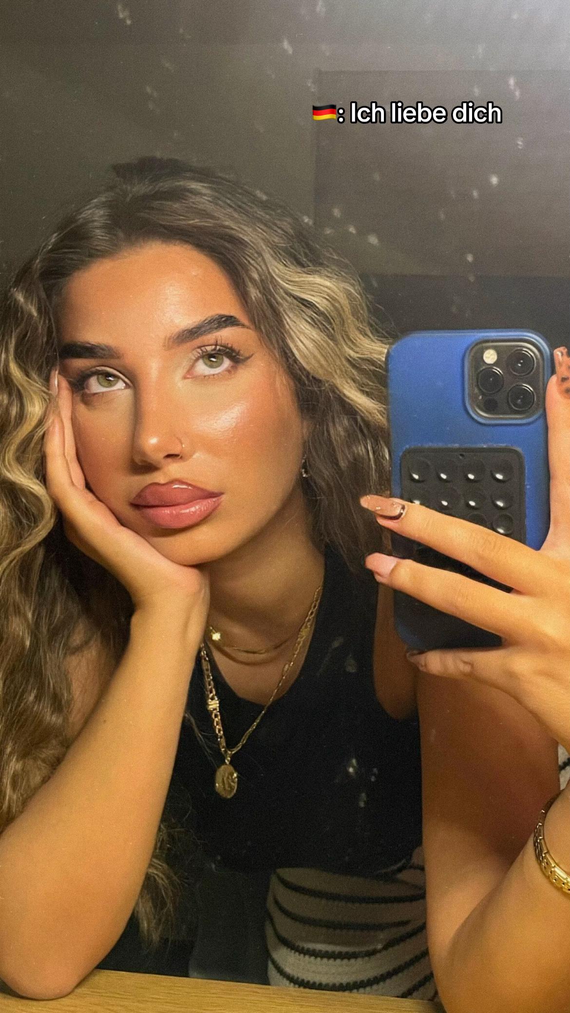 @ᴠɪᴏ 🌺