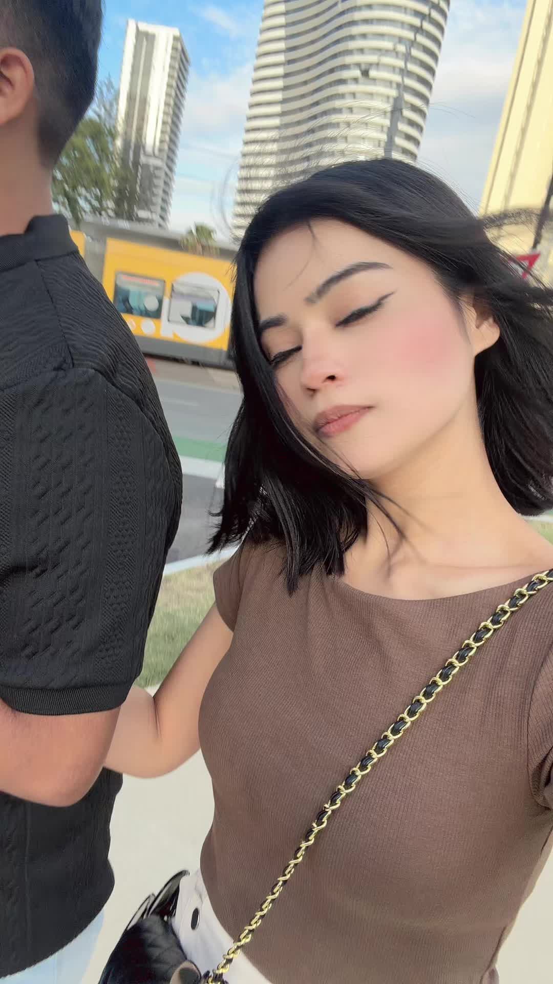 @Anuska 👸