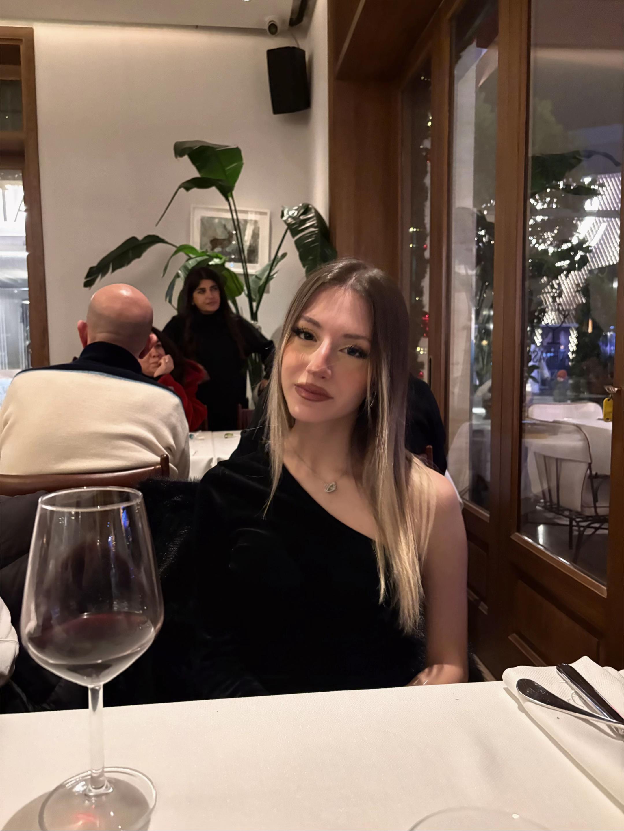 @öyküü