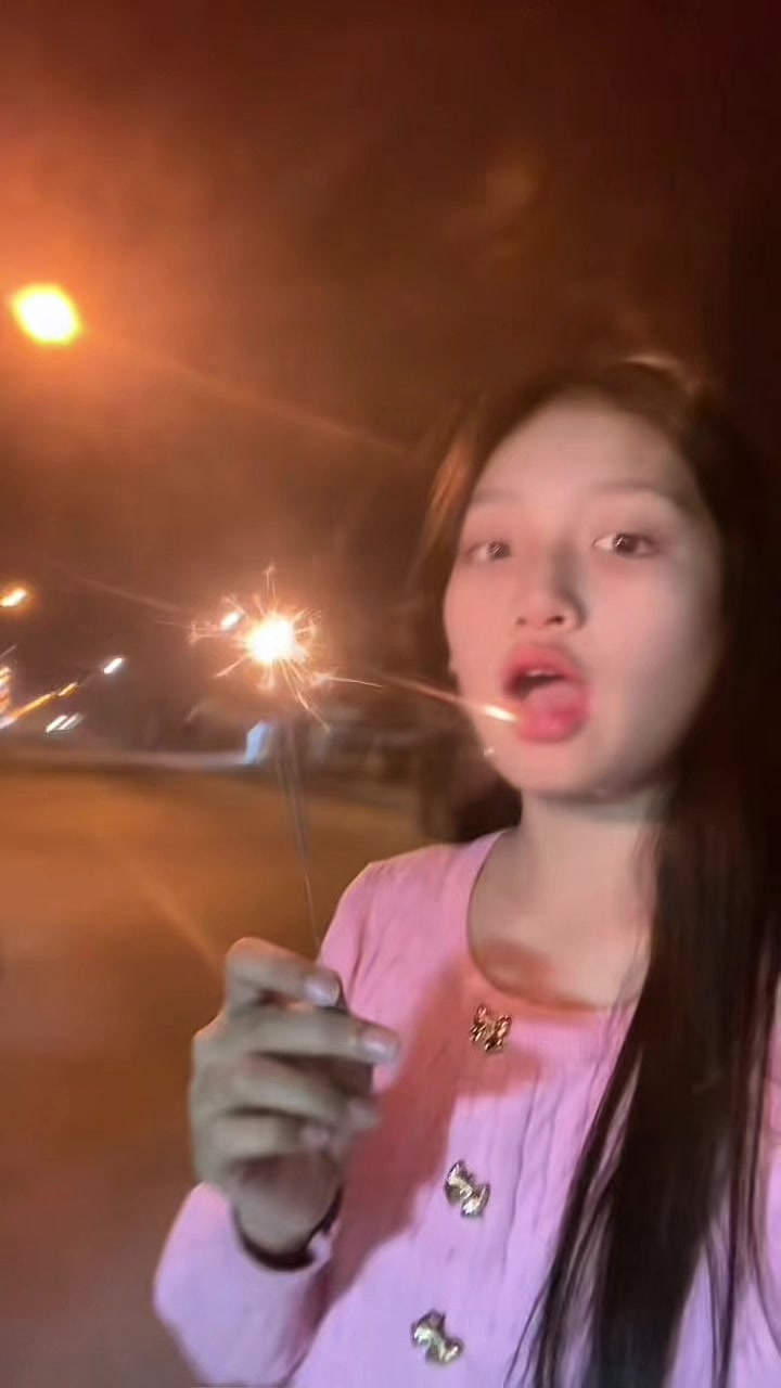 @นิวนะแม่🤤😛