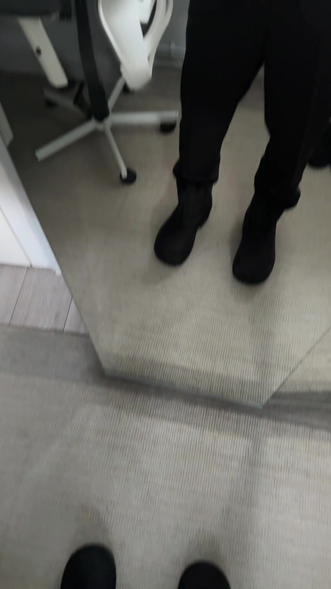 @E
