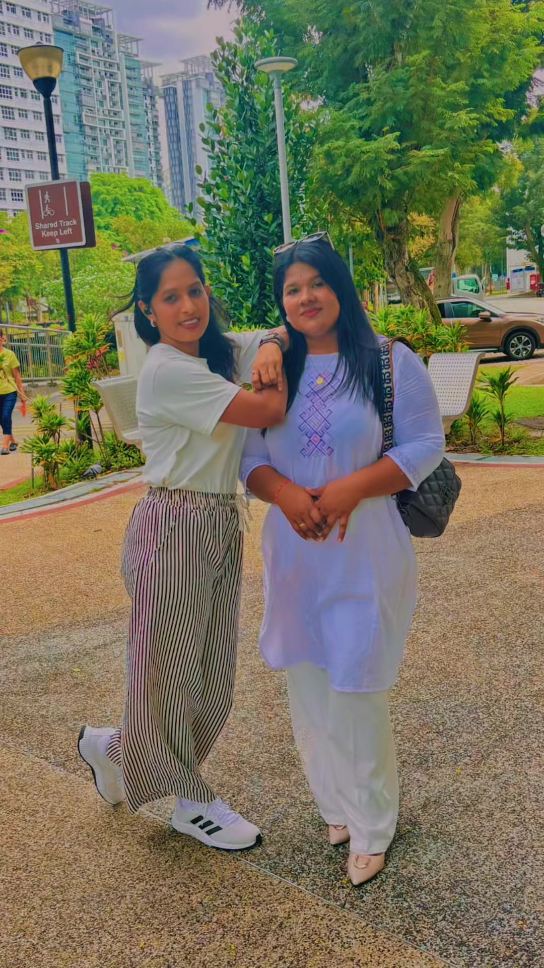@D I L 🧿 🪬 🇧🇪