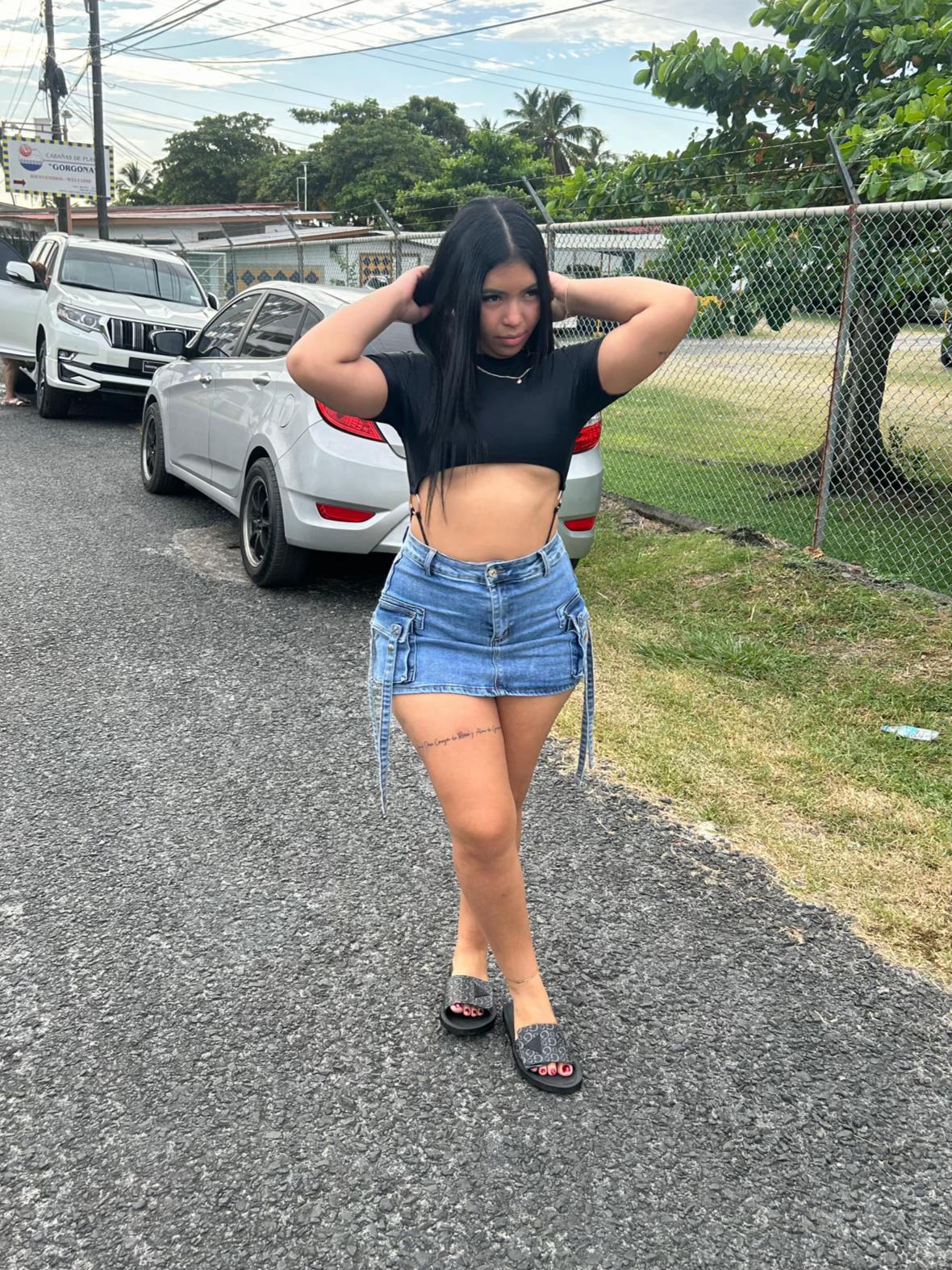 @__danielaaaa27