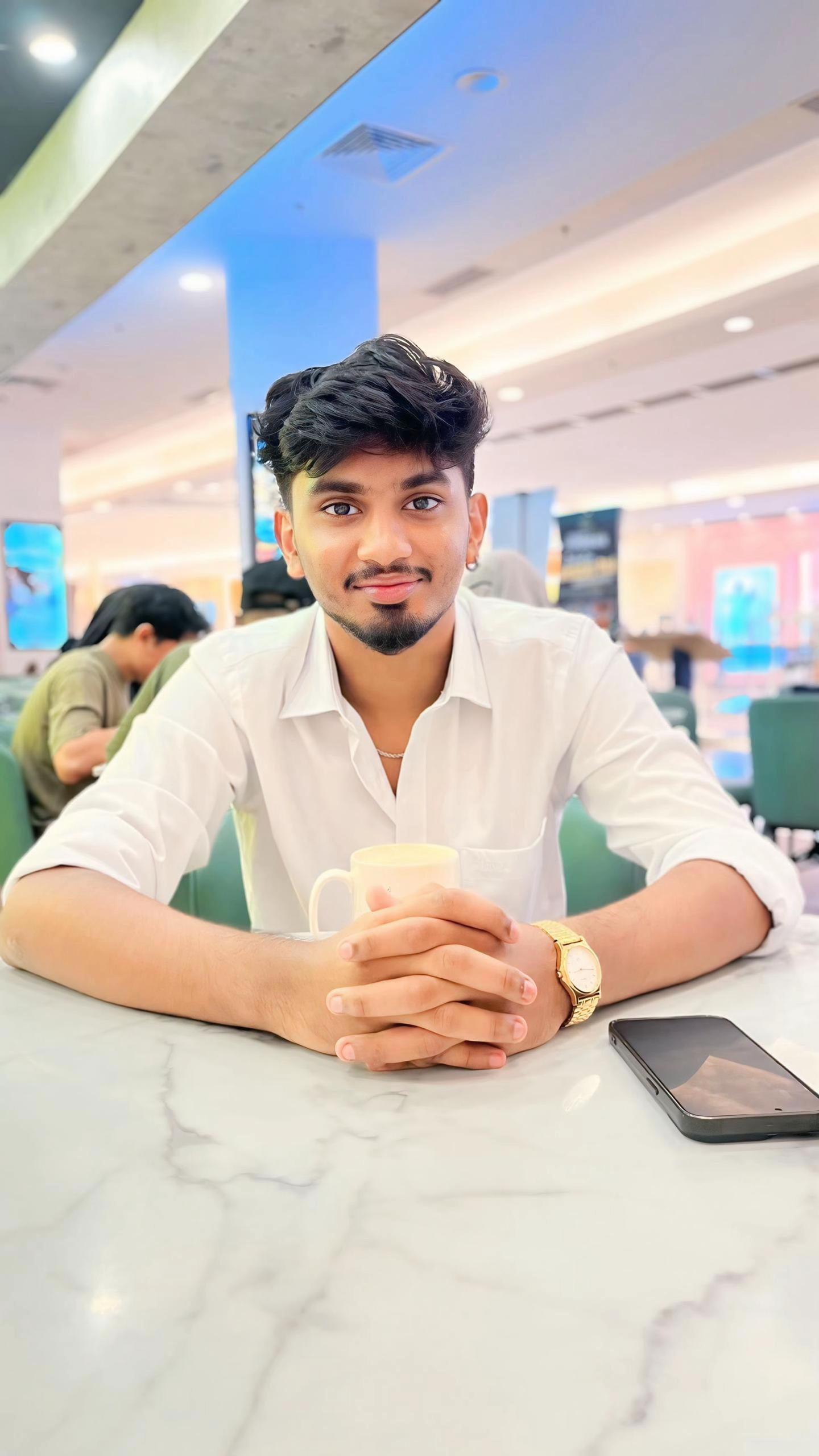 @Maheshh🤍✨