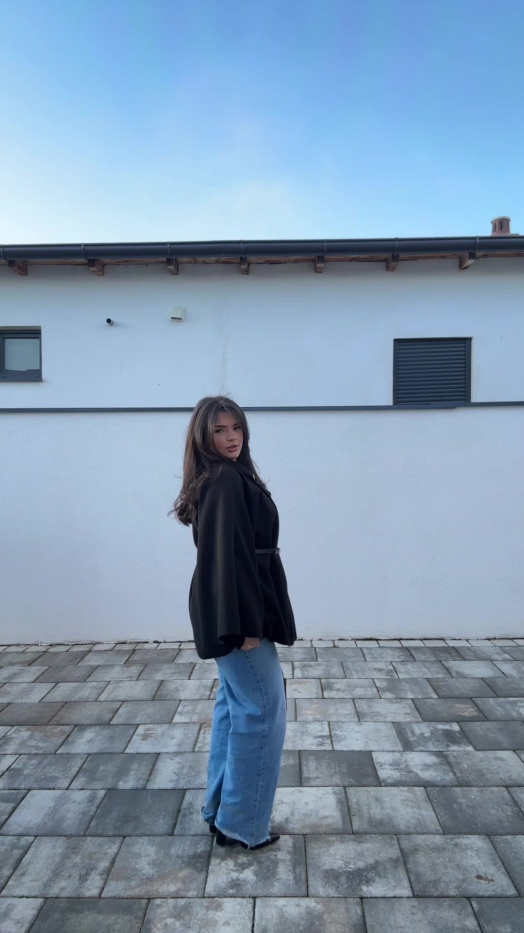 @R I N E S A