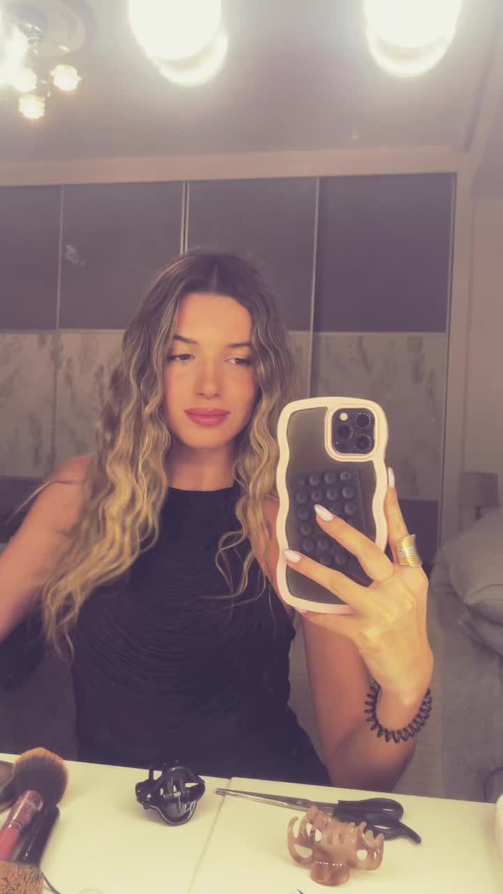 @Miriiii 🦋🌸