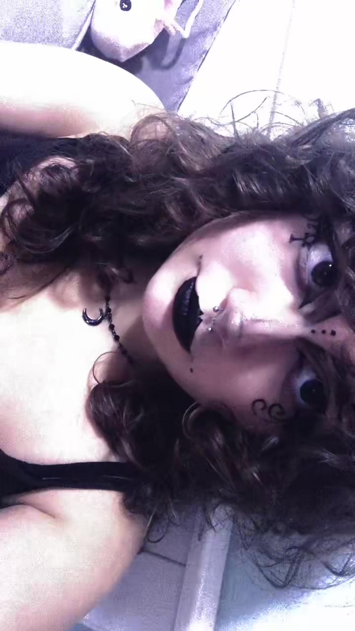 @useonceandestroy._