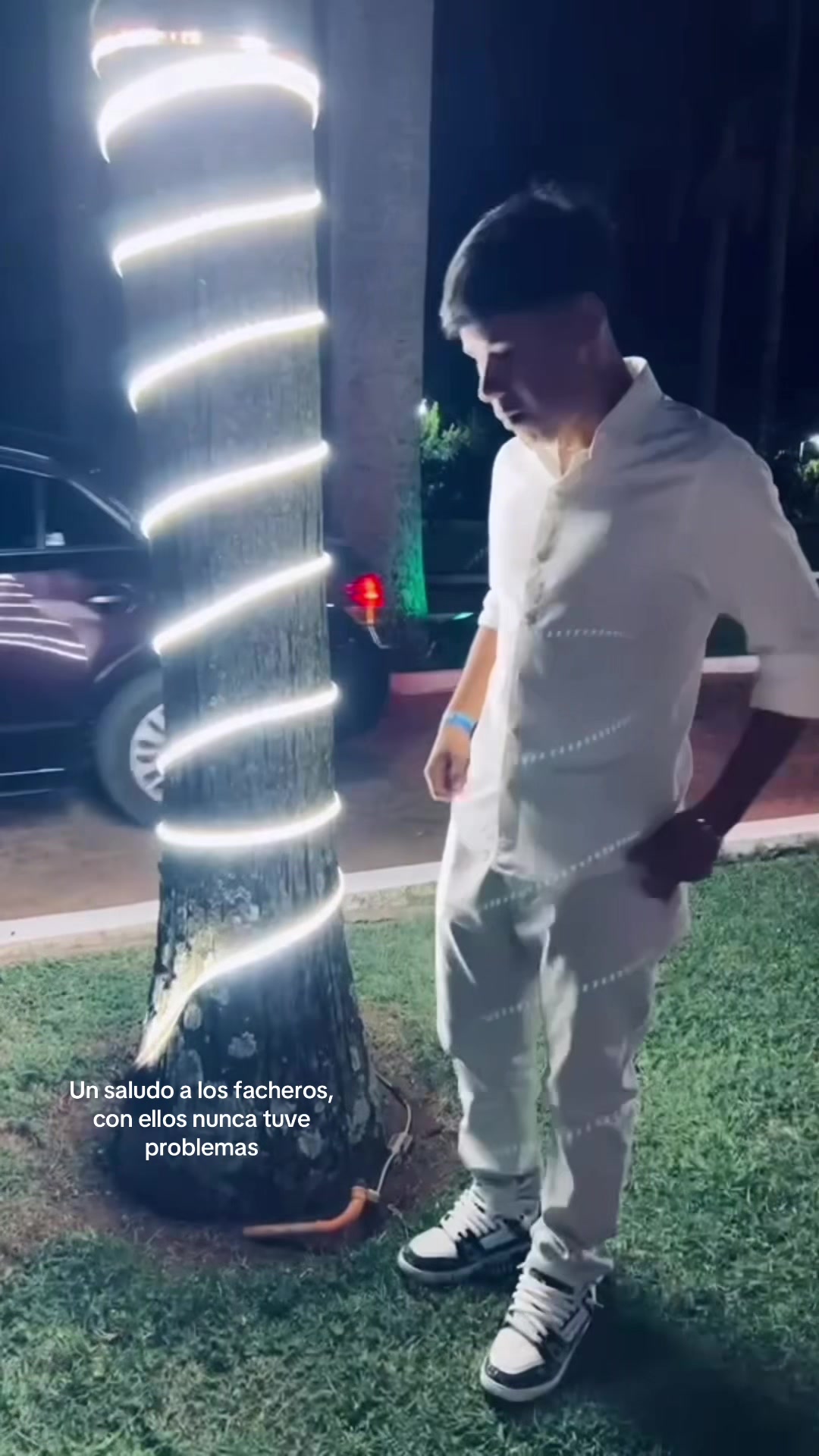 @FRANCISCO