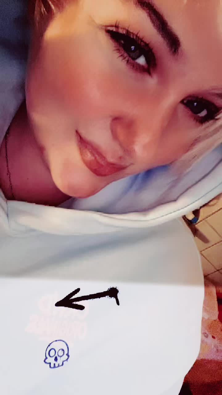 @Carmen&hearts;️😈~FoxiUndCarmen4live~