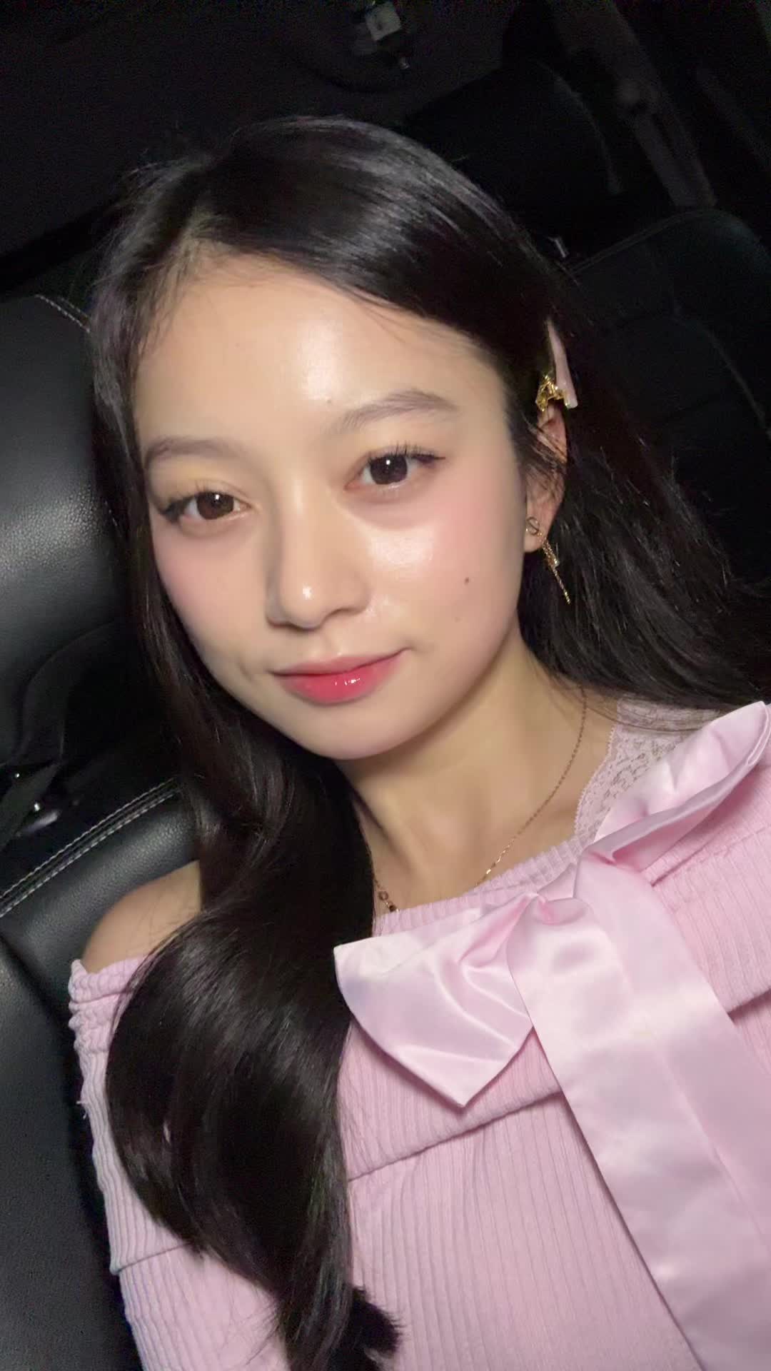 @JOLLYN