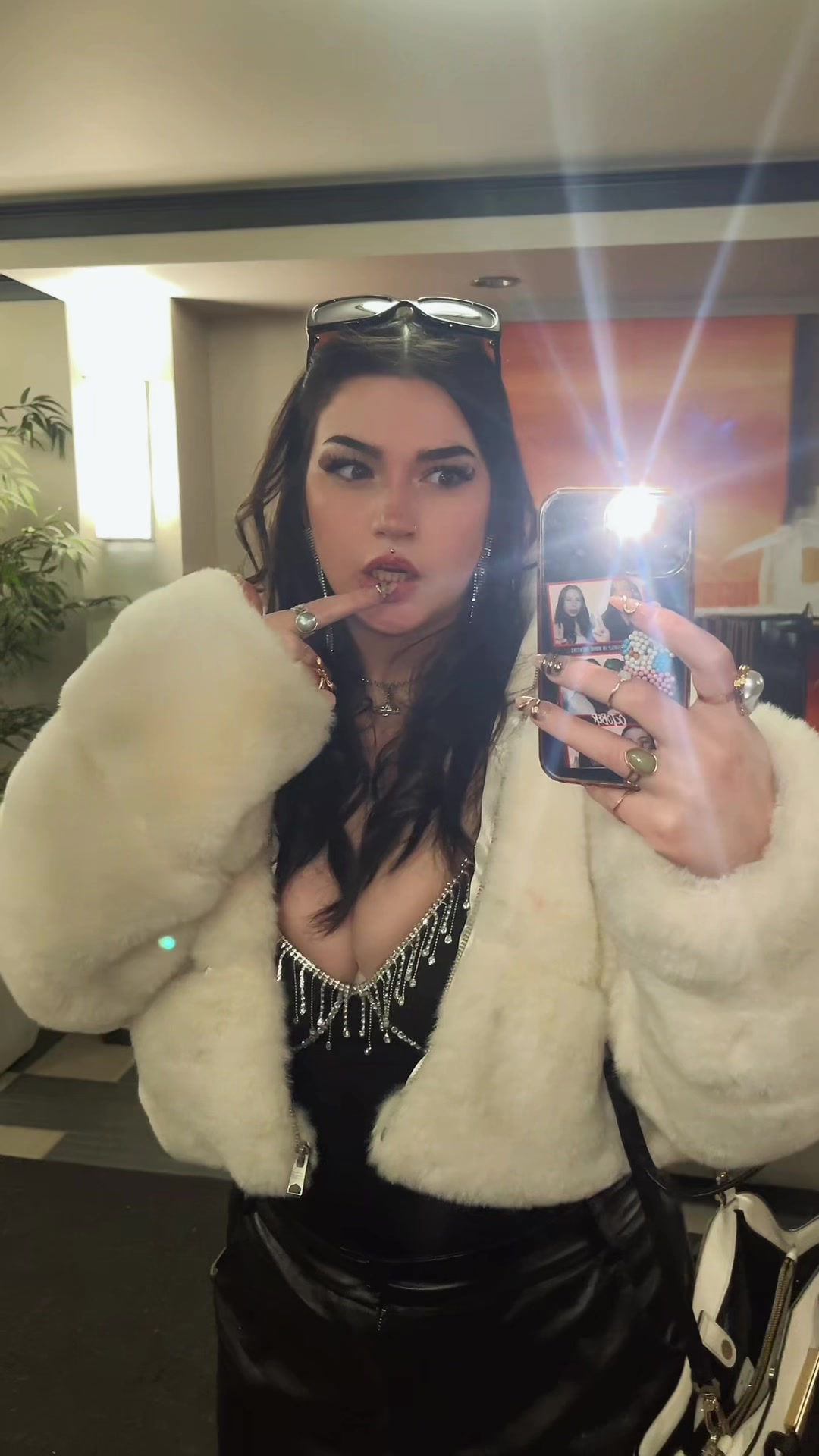 @Mataya ;