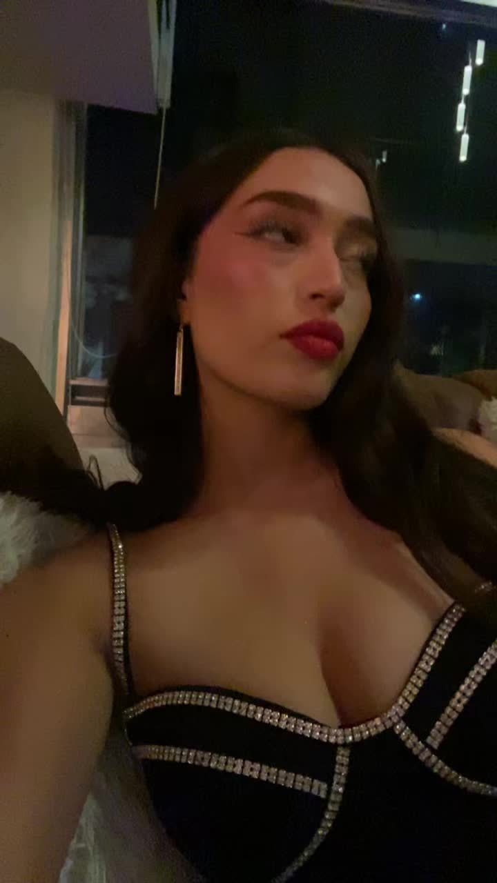 @Ana pa&uuml;