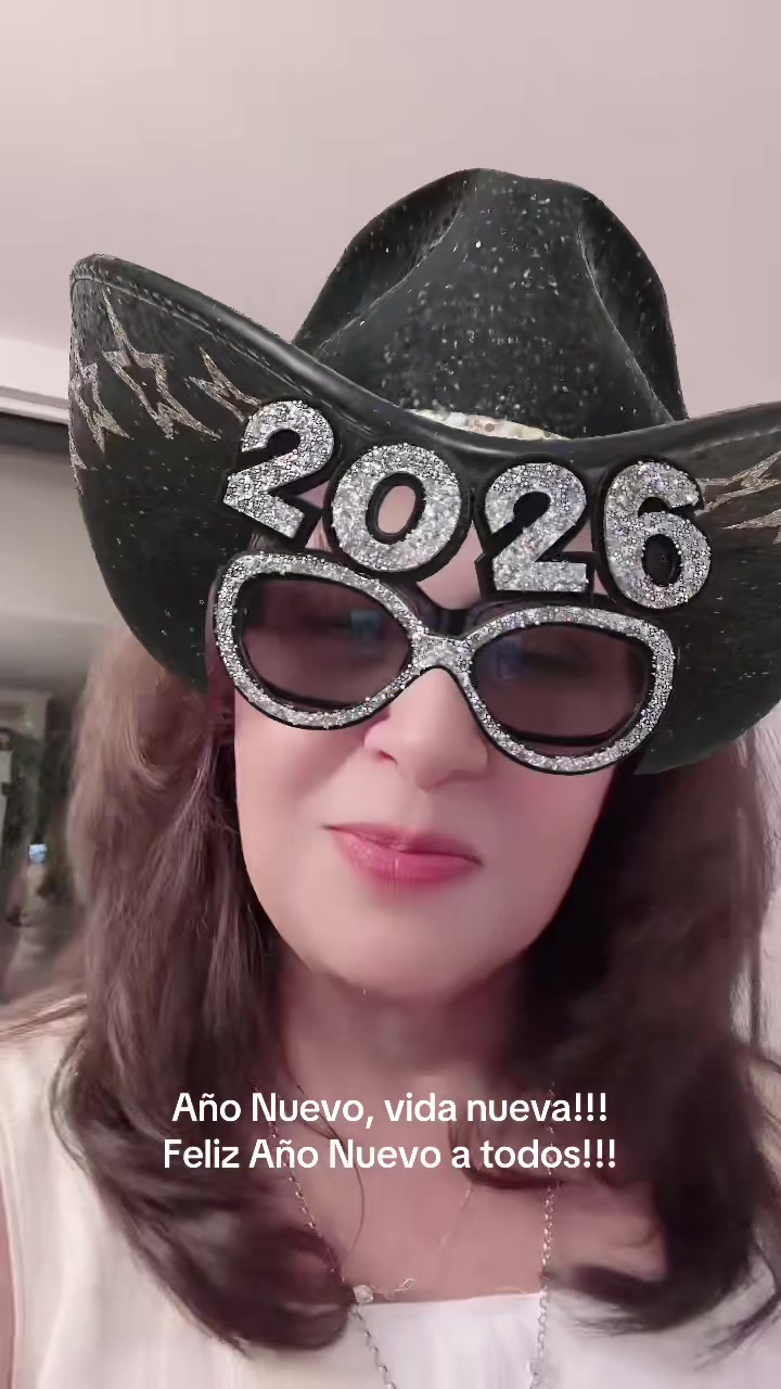 @elidelaoliva._