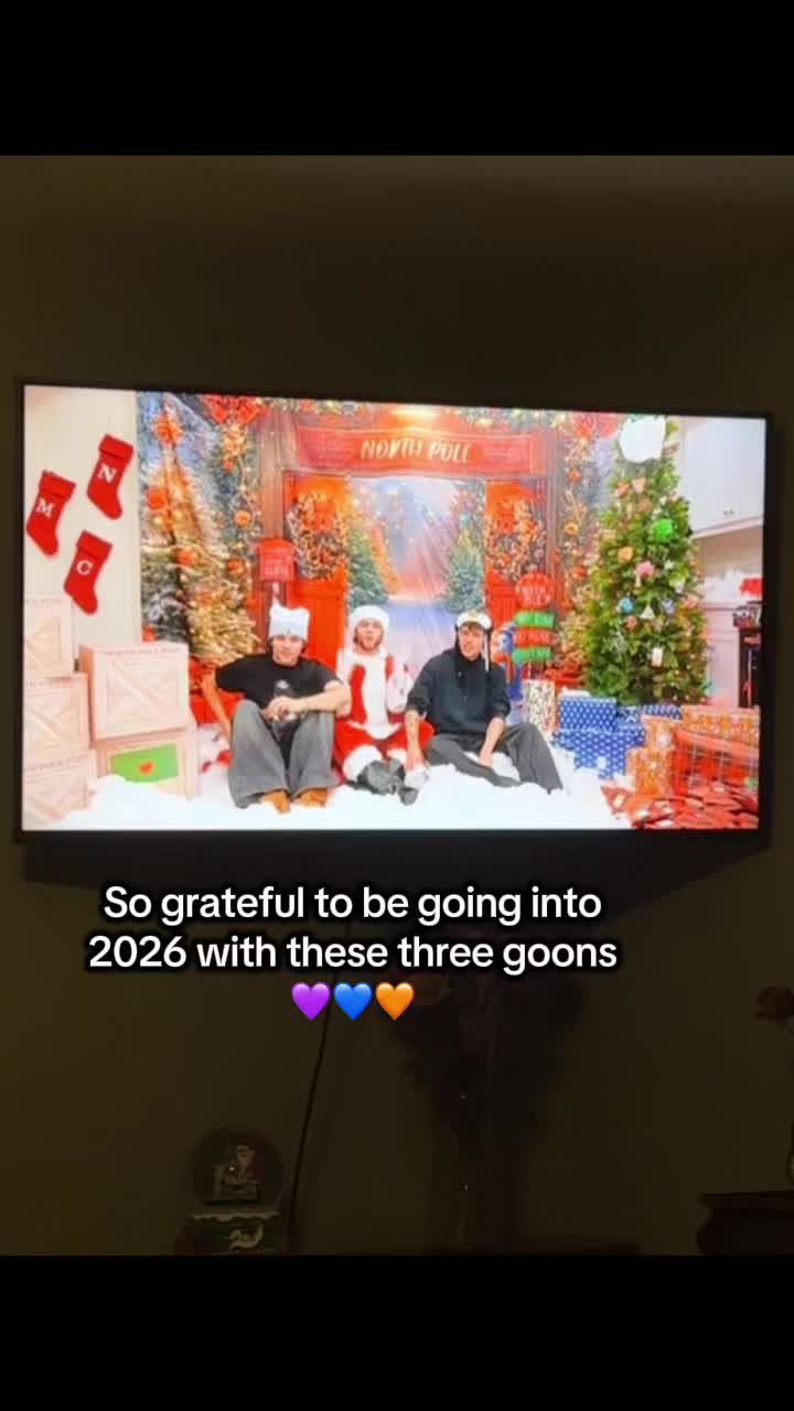 @T.Ham325🔨💜💙🧡