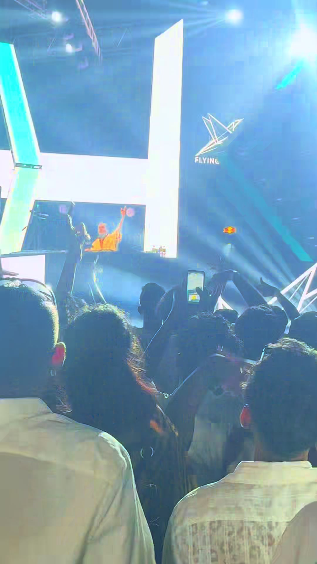@EDM WAVe