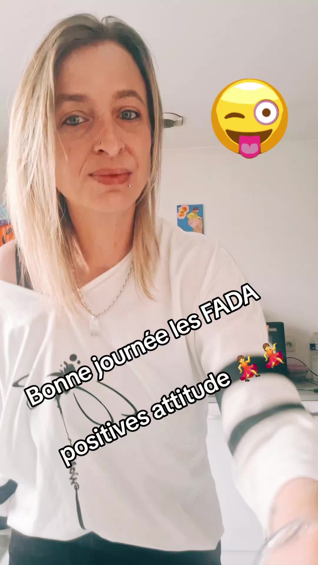 @🍌🍃 la blonde tout court ☀️🍪