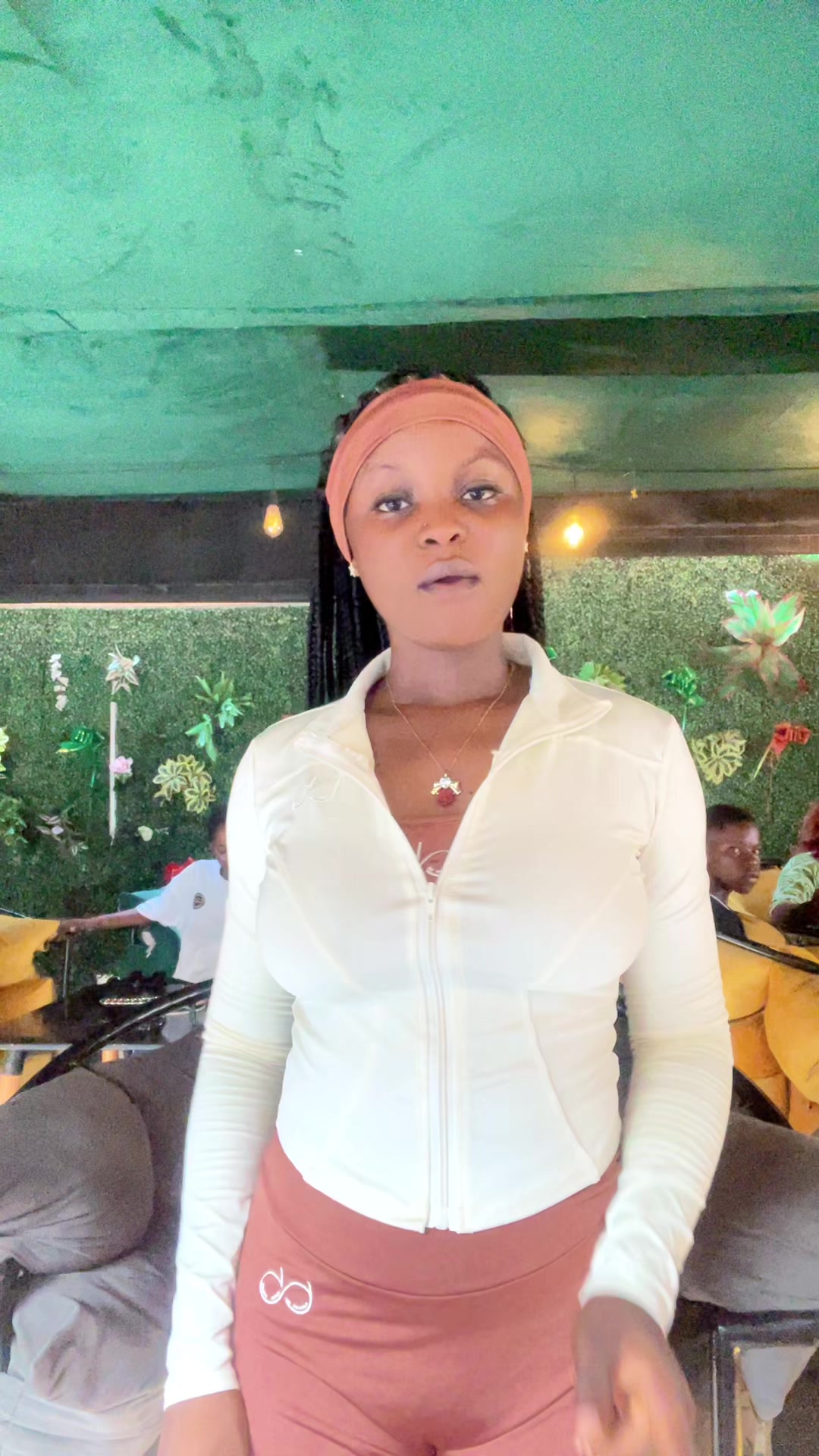 @Ajewamiri2811