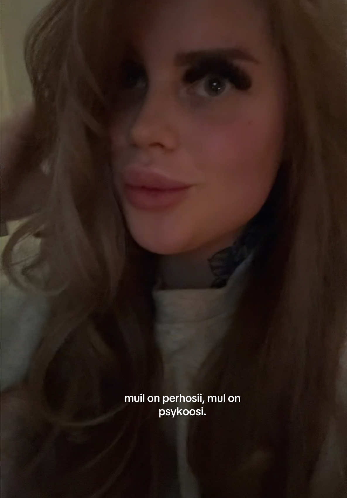 @ellaasooffia