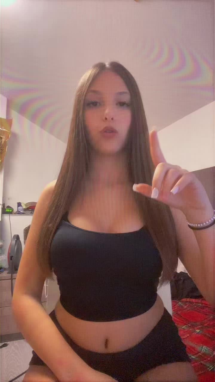@francii🌟